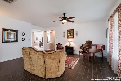 8106 Jalane Park, San Antonio, TX 78255 - photo 7