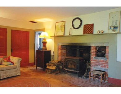 293 Pommogussett Rd, Rutland, MA 01543 - photo 3