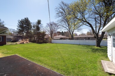 396_Fairhill_Ct-24