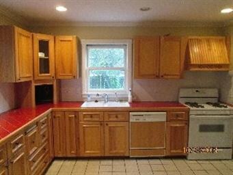 412 Illinois Ave, Batavia, IL 60510 - photo 4