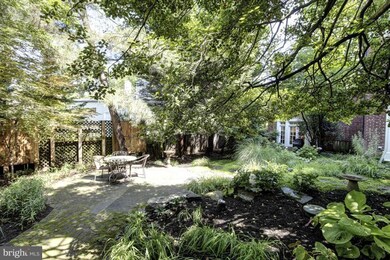 7608 Curtis St, Chevy Chase, MD 20815 - photo 5