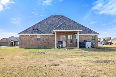 112 Swiss Trail, Calera, OK 74730 - photo 5