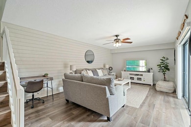 2020 20th Ct, Jupiter, FL 33477 - photo 7