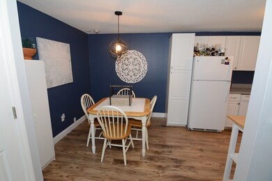 74 Beach St unit 2-2, Woburn, MA 01801 - photo 7
