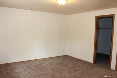 18124 Sundown Ct SE, Yelm, WA 98597 - photo 3