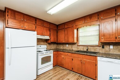 700 Earline St, Birmingham, AL 35215 - photo 6