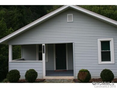 covered front porch/main