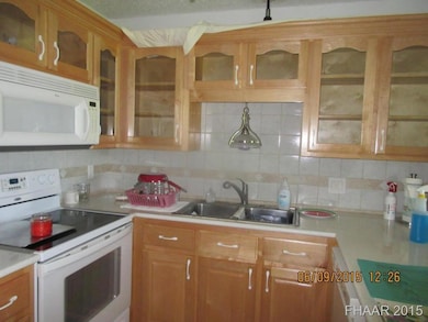 195 County Road 4877, Copperas Cove, TX 76522 - photo 4