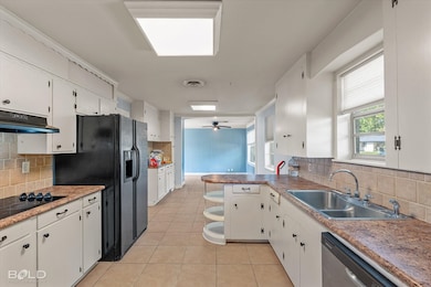 2704 E Cavett Dr, Shreveport, LA 71104 - photo 6