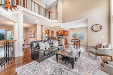 16488 S Summertree Ln, Olathe, KS 66062 - photo 6