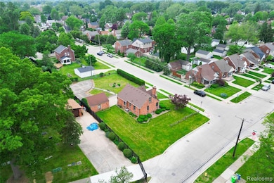 23211 Myrtle St, Dearborn, MI 48128 - photo 5