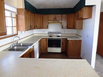 566 NE Ginters Grove Ln, Cedaredge, CO 81413 - photo 4