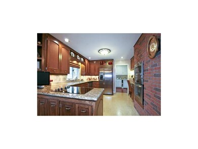 Newer Stainless Steel Appliances/Refrigerator Stay