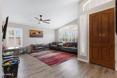 1552 W Flintlock Way-7