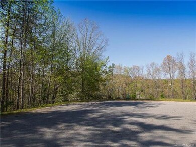 44 Judith Dr unit 8, Leicester, NC 28748 - photo 3