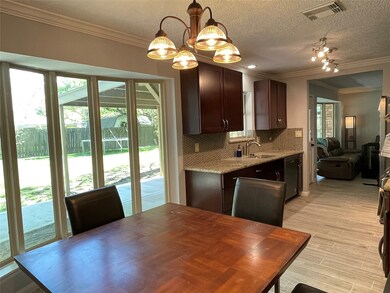 17019 Townes Rd, Friendswood, TX 77546 - photo 4