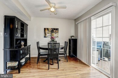 1133 Shortleaf Cir, Sykesville, MD 21784 - photo 5