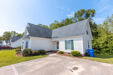 1300 Ashmoor Ln, Winterville, NC 28590 - photo 5