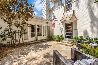 2415 Hillside Dr, Dallas, TX 75214 - photo 4