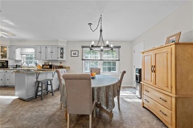 2201 Leona Dr, Greensboro, NC 27406 - photo 6