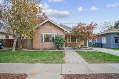 606 Mitchell Ave, Turlock, CA 95380 - photo 2