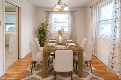 1347 Portsmouth Ave, Westchester, IL 60154 - photo 5