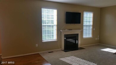 16468 Chattanooga Ln, Woodbridge, VA 22191 - photo 7