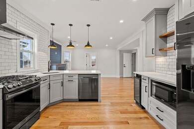 644 Adams St unit 3, Dorchester, MA 02122 - photo 5