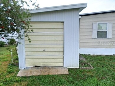 37315 Eileen Ave, Zephyrhills, FL 33542 - photo 5