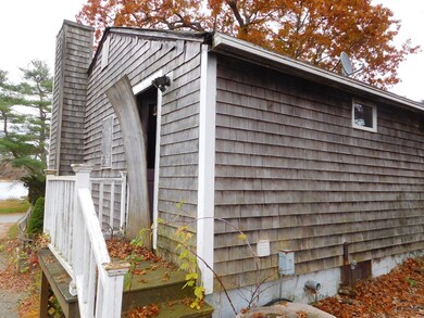 48 Crystal Lake Dr, Carver, MA 02330 - photo 3