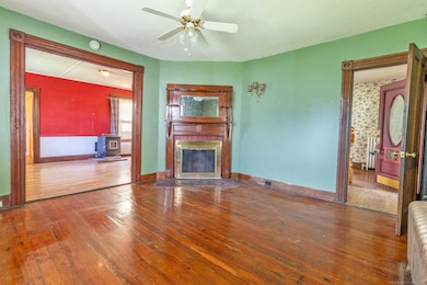 14 Main St, East Hampton, CT 06424 - photo 3