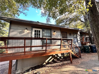 899 Hillyer St unit 901, San Marcos, TX 78666 - photo 4