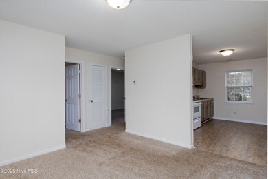 2322 Indian Dr unit A7, Jacksonville, NC 28546 - photo 6