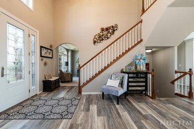 812 Saddle Ridge Road-30