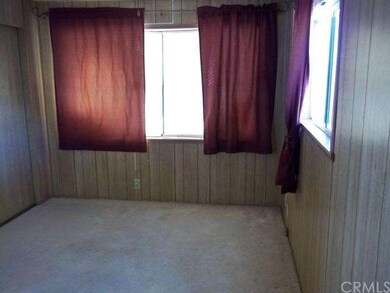 MASTER BEDROOM LARGE CLOSET