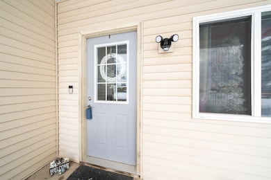 351 Quincy St, Oconto Falls, WI 54154 - photo 3