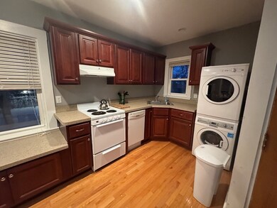 9 Elm St unit 2, Hingham, MA 02043 - photo 2