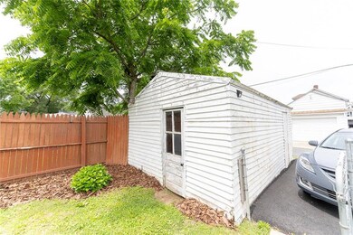 2411 Birch St, Easton, PA 18042 - photo 4