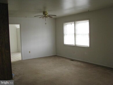 4200 Pinefield Ct, Fairfax, VA 22033 - photo 4