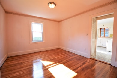 334 River St unit 334, West Newton, MA 02465 - photo 5