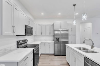 100 Indian Ridge Dr, Laurens, SC 29360 - photo 5