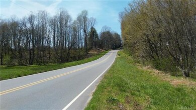 Over 400 feet of road front property is on the rig