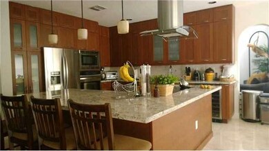 10754 NW 70th St, Doral, FL 33178 - photo 3