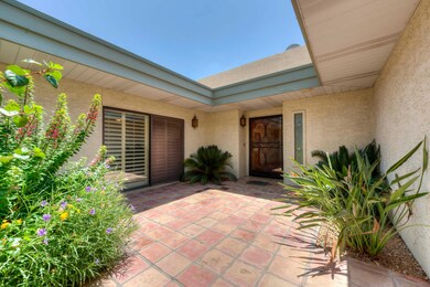 002_Interior Courtyard