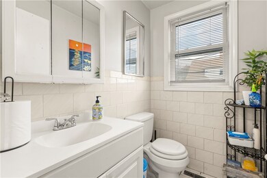 120 Hawkins St, Providence, RI 02908 - photo 7