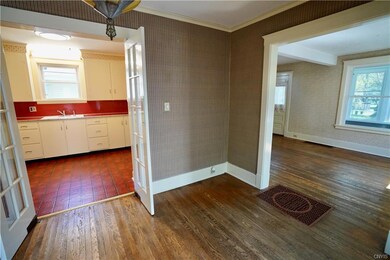 VEIW FROM DINING RM TO KITCHEN & LR