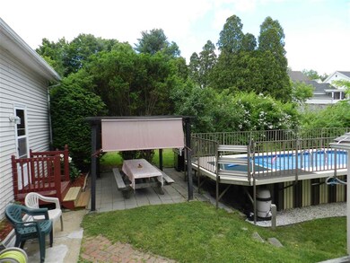 66 Glass St, Pembroke, NH 03275 - photo 5