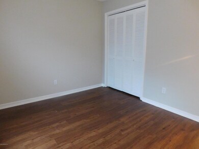 7651 Jana Ln S, Jacksonville, FL 32210 - photo 5