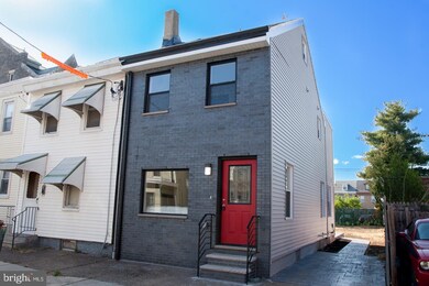 4640 Edgemont St, Philadelphia, PA 19137 - photo 2