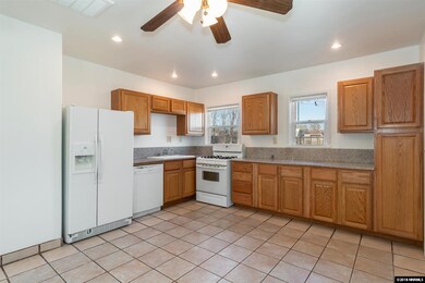15 Lincoln Way, Sparks, NV 89431 - photo 6